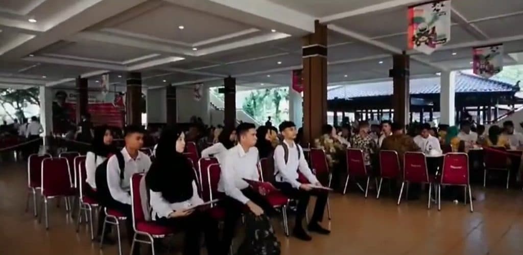 Ringkasan syarat pendaftaran POLTEKIMIPAS